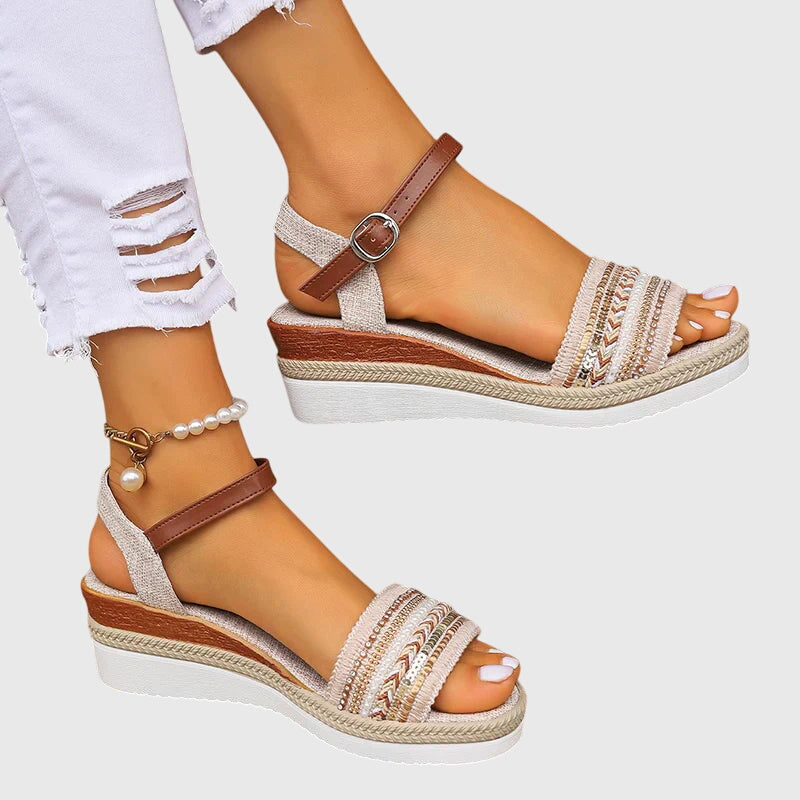 #Color_Blanco/Marrón