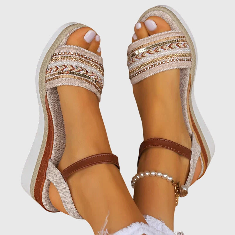 #Color_Blanco/Marrón