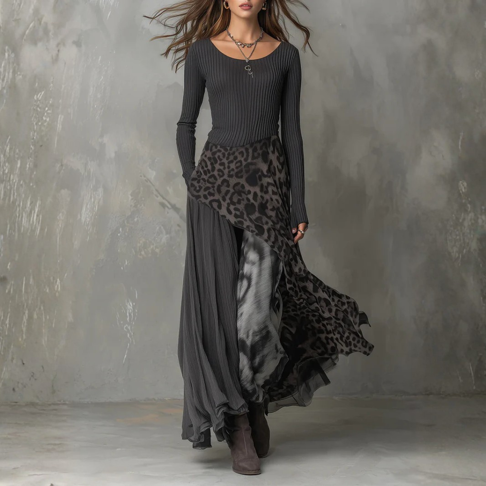 Vestido Largo a Rayas con Estampado de Leopardo