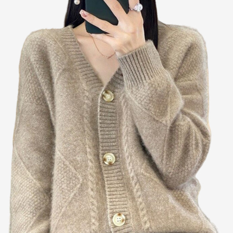 #Color_Beige